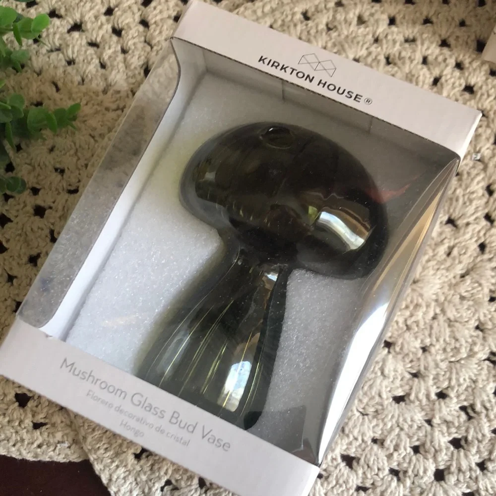 Green MUSHROOM Glass Bud Vase
